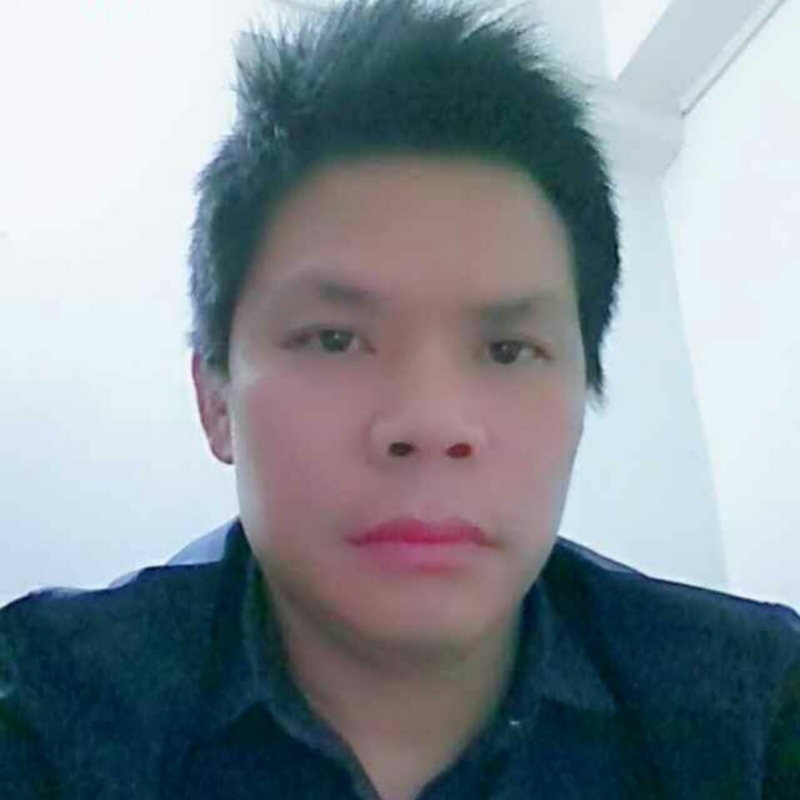 枫叶先生的第一张照片--重庆闪婚服务中心