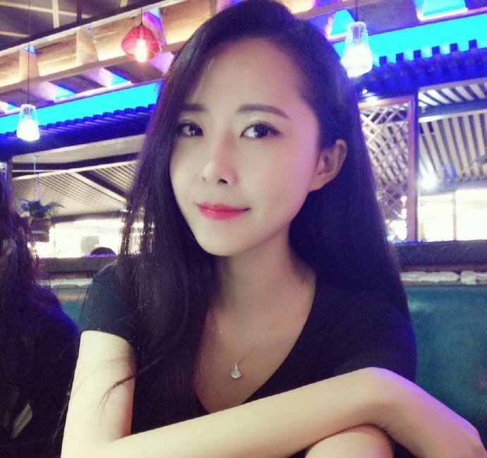 庆庆的第一张照片--重庆闪婚服务中心