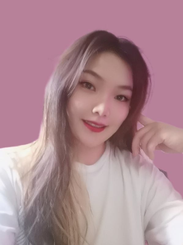 莉莉奈斯的第一张照片--重庆闪婚服务中心