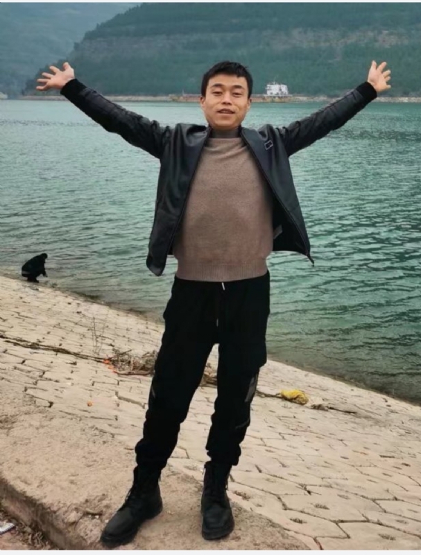 寂寞的风的第二张照片--重庆闪婚服务中心