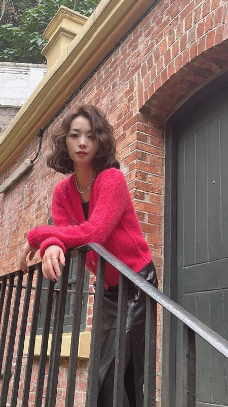 玲玲的第一张照片--重庆闪婚服务中心