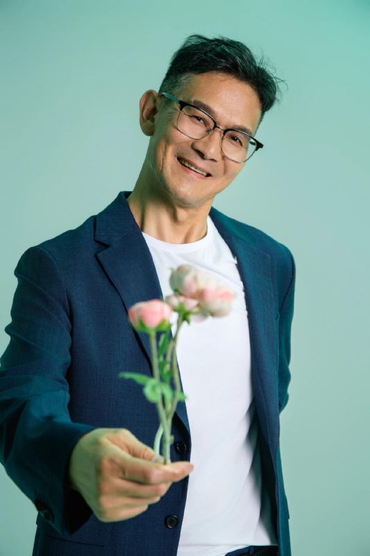 陈宇的第一张照片--重庆闪婚服务中心