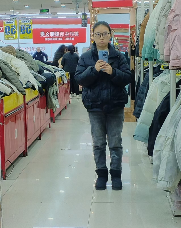 记忆中的美的第一张照片--重庆闪婚服务中心