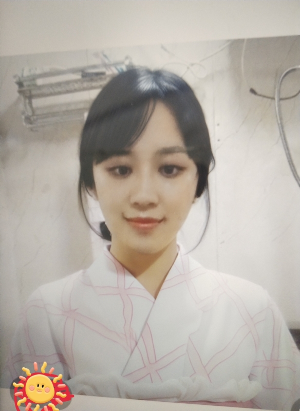 冷清秋的第一张照片--重庆闪婚服务中心